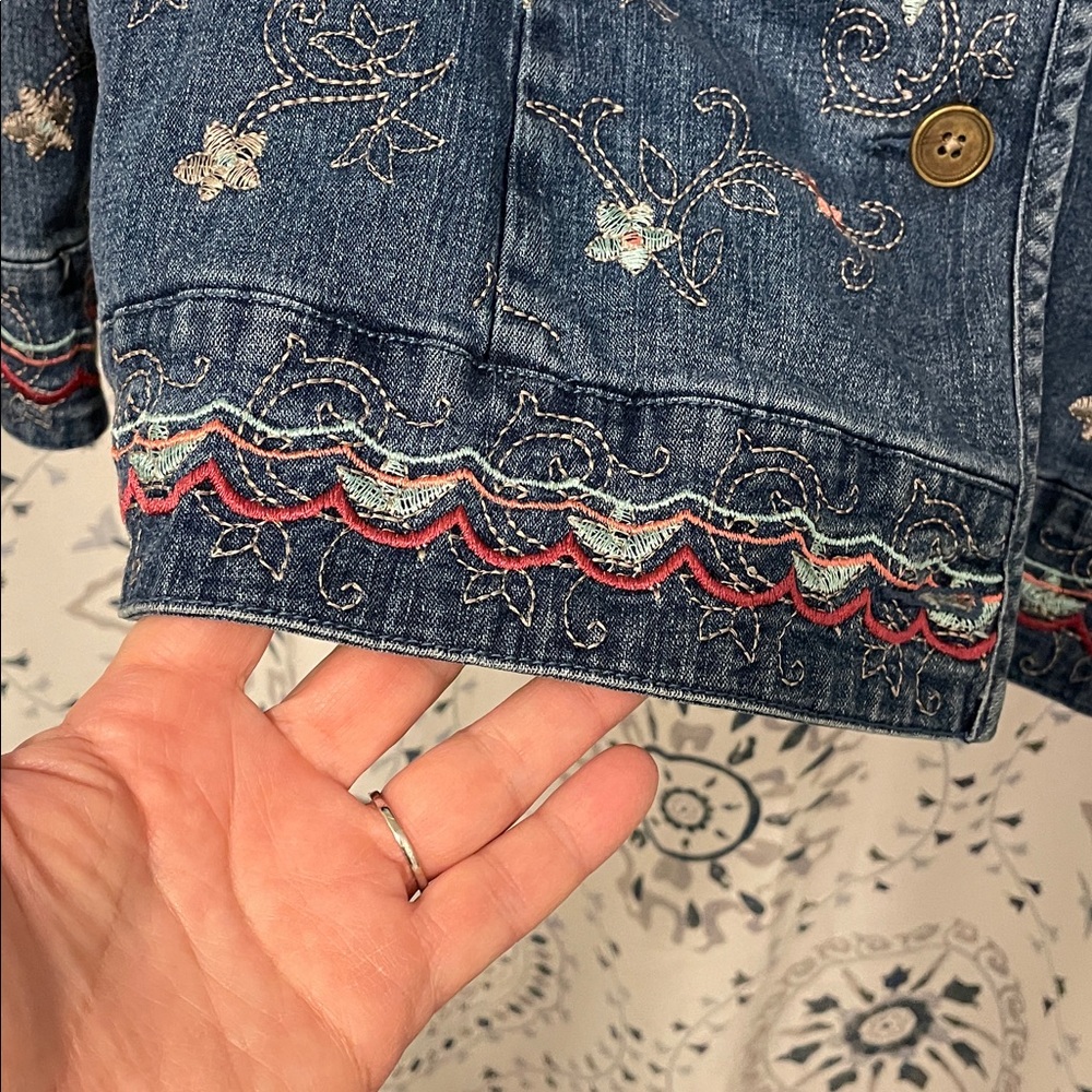 Denim & Co. Embroidered Denim Jacket - Size Large - Picture 2 of 8
